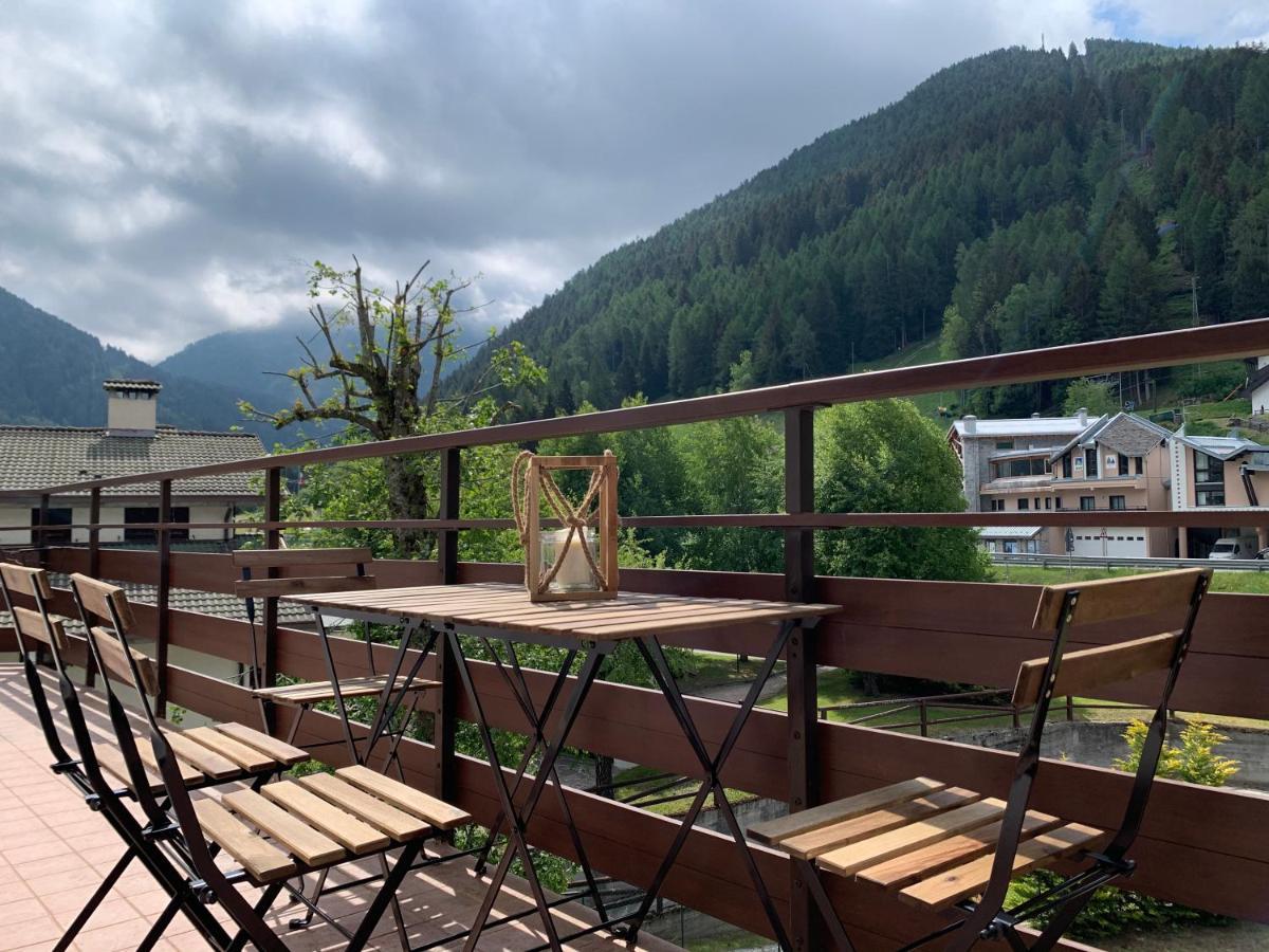 White Rock Apartment Ponte Di Legno Exterior photo
