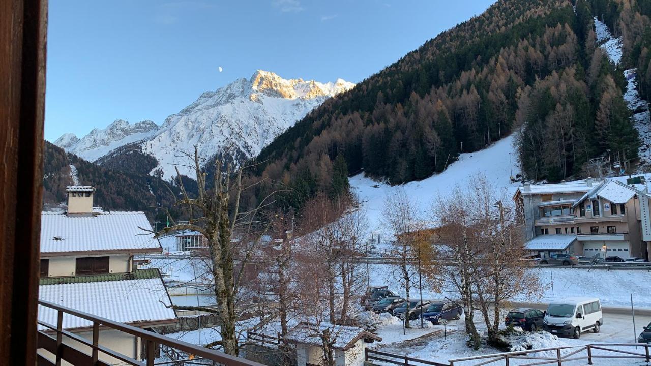 White Rock Apartment Ponte Di Legno Exterior photo